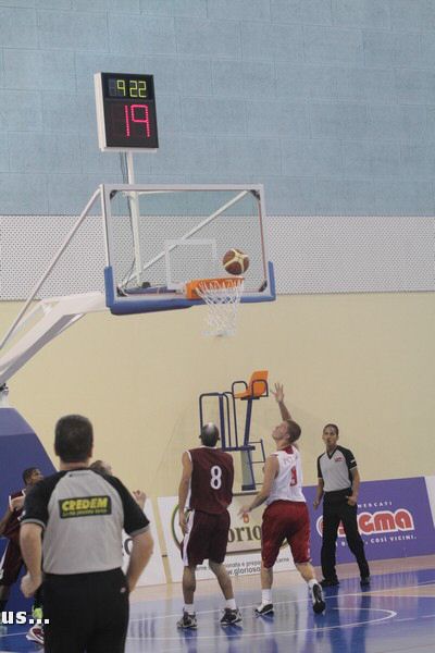 110919 basket 018_tn.jpg